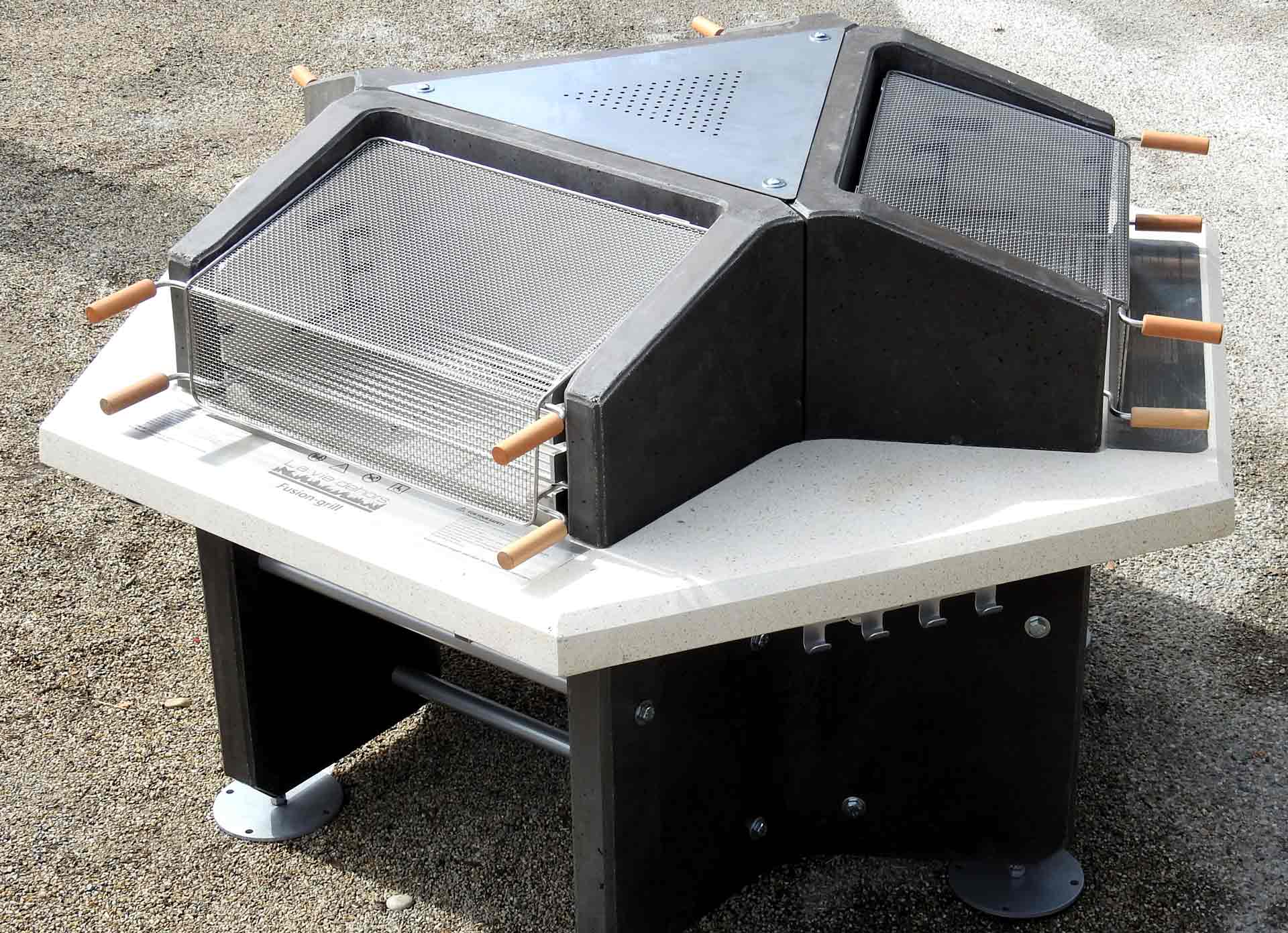 Barbecue Collectif Récréafrance Table ping pong extérieur